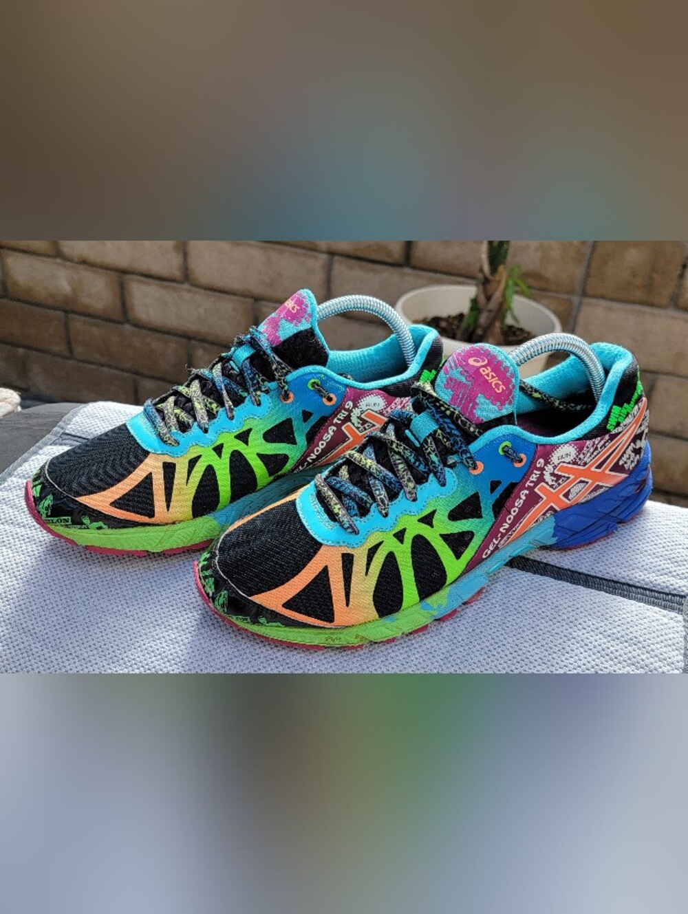 ASICS GEL-NOOSA TRI 9 Multicolor Graphic Low Top Lace Up Sneakers T458N Size 9.5